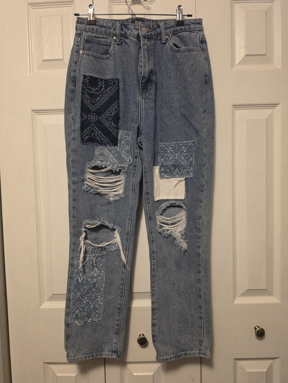 Boyfriend Jeans with Bandana Patchwork - Light Blue